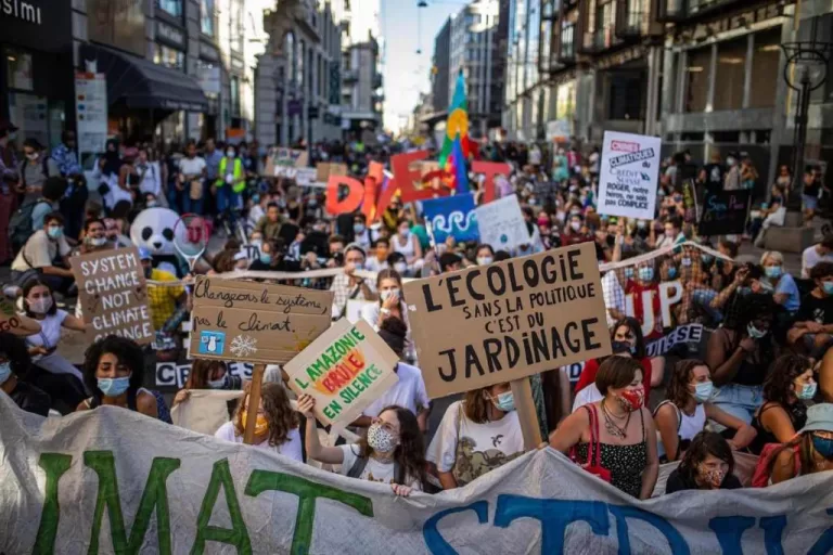 Grève mondiale pour le Climat Fridays For Future