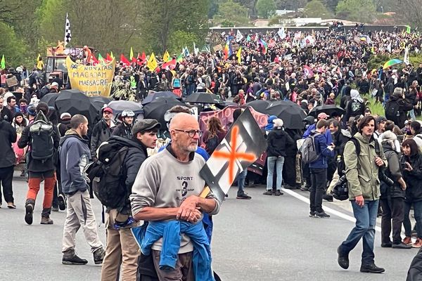 Des méga-bassines à l’A69, vers une moisson de victoires ?