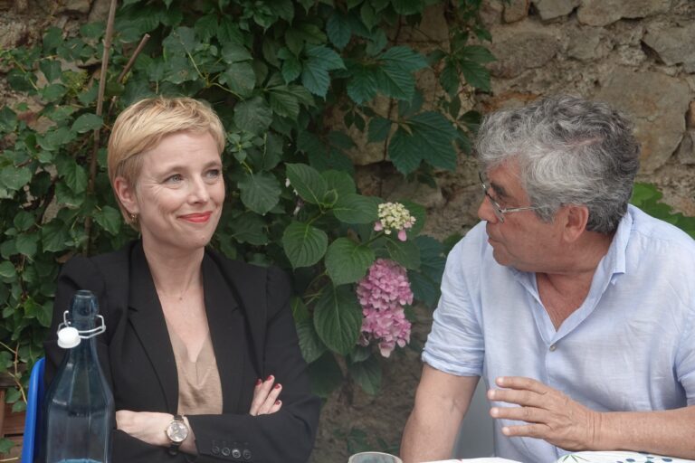Clémentine Autain dans le Gard et dans l&rsquo;Hérault pour soutenir les candidat·es du Nouveau Front Populaire